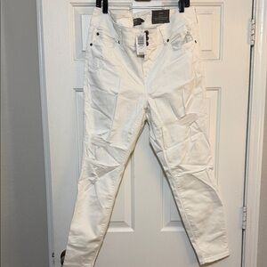Torrid Women's White Jeggings